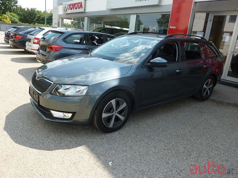 2017' Skoda Octavia photo #1