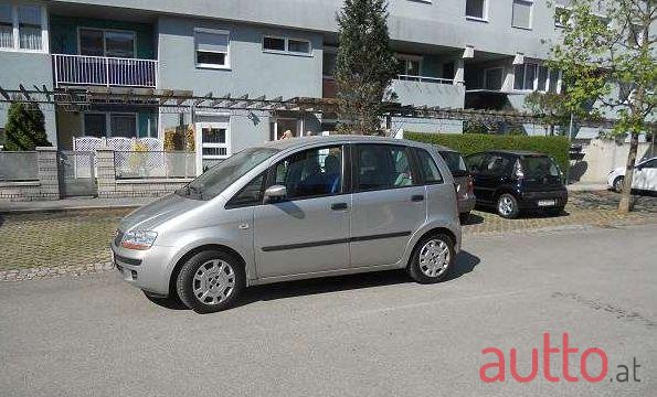 2004' Fiat Idea photo #2