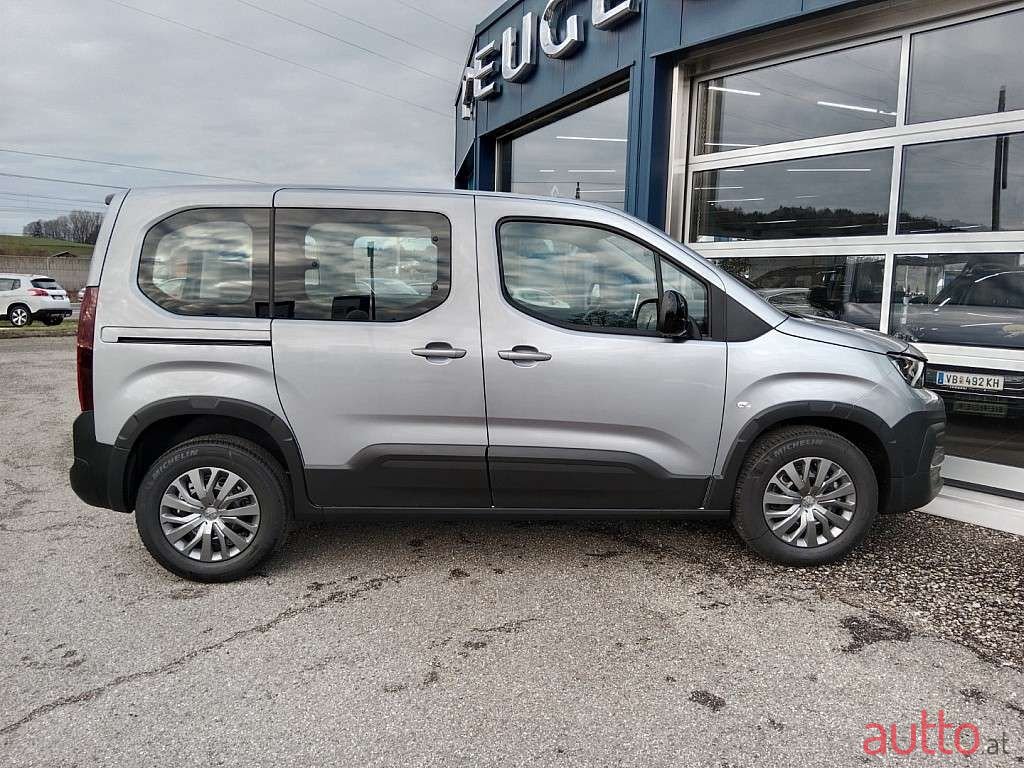 2022' Peugeot Rifter photo #5