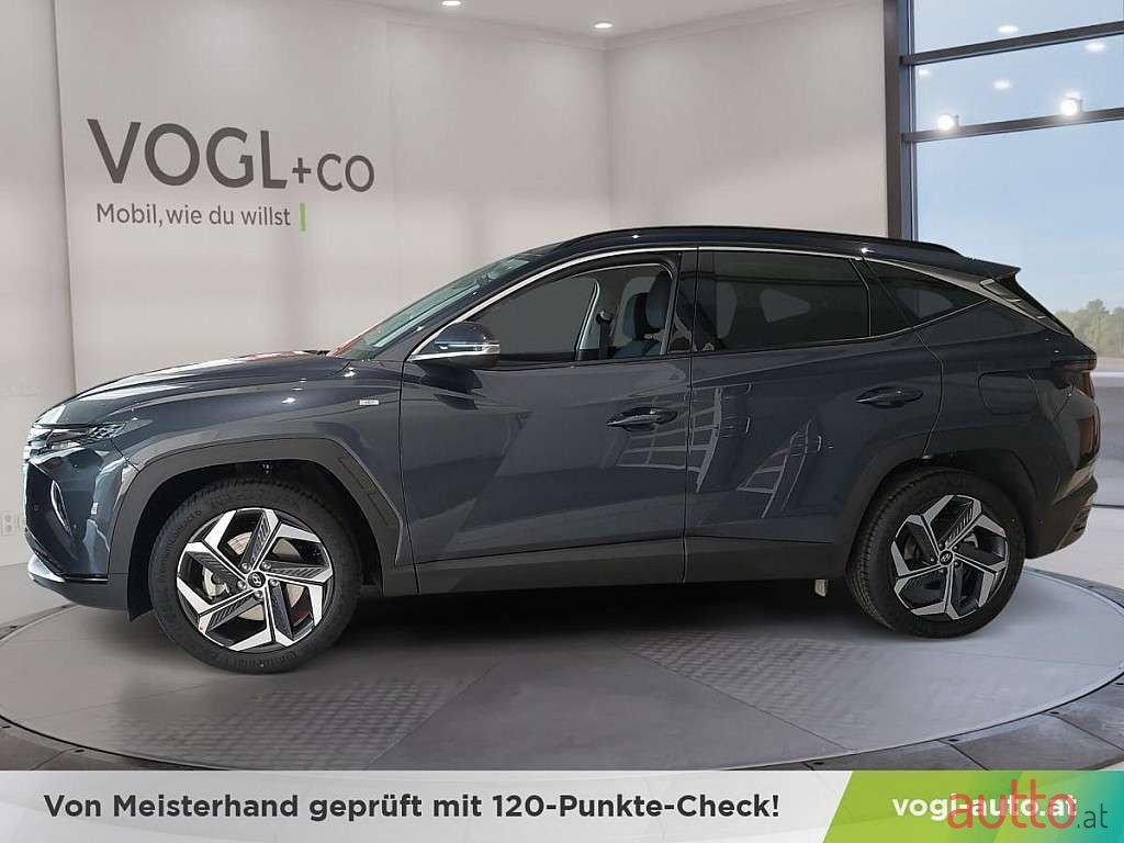 2022' Hyundai Tucson photo #2