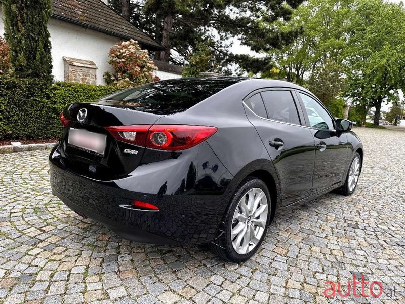2016' Mazda Mazda3 photo #4