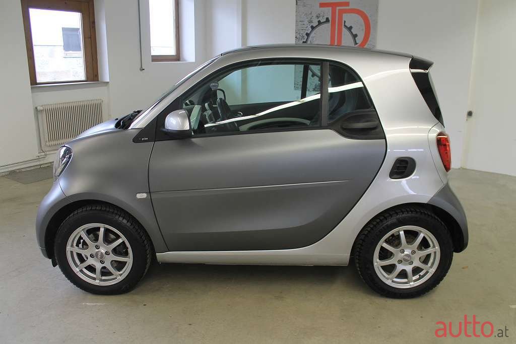 2016' Smart Fortwo photo #2