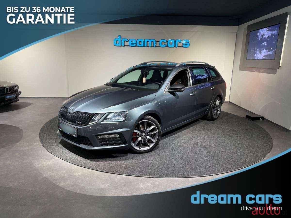 2019' Skoda Octavia photo #1