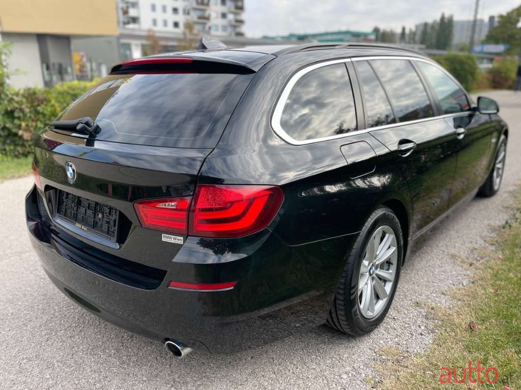 2013' BMW 5Er-Reihe photo #5