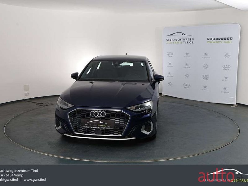 2021' Audi A3 photo #2