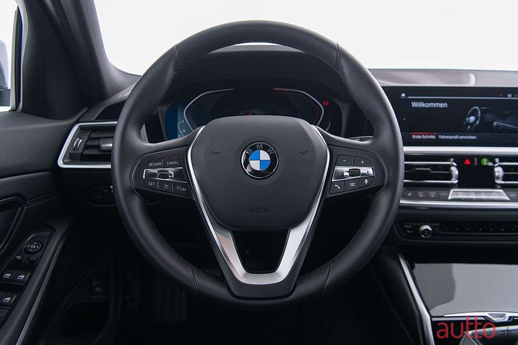 2022' BMW 3Er-Reihe photo #5