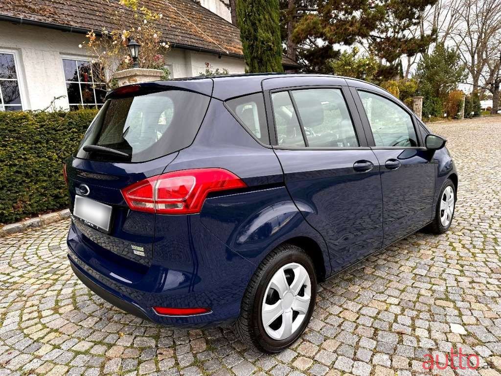 2014' Ford B-MAX photo #3