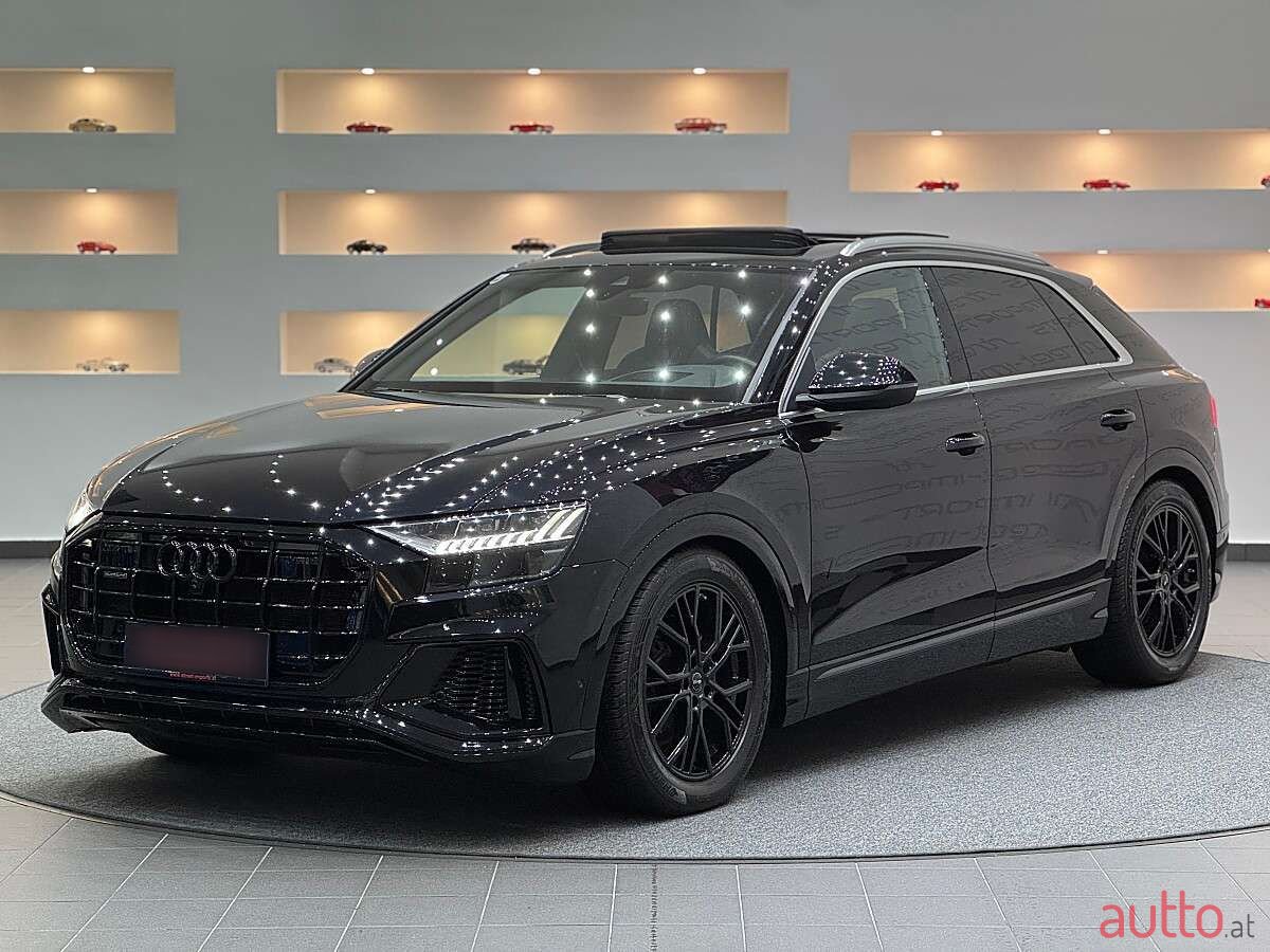 2018' Audi Q8 photo #1