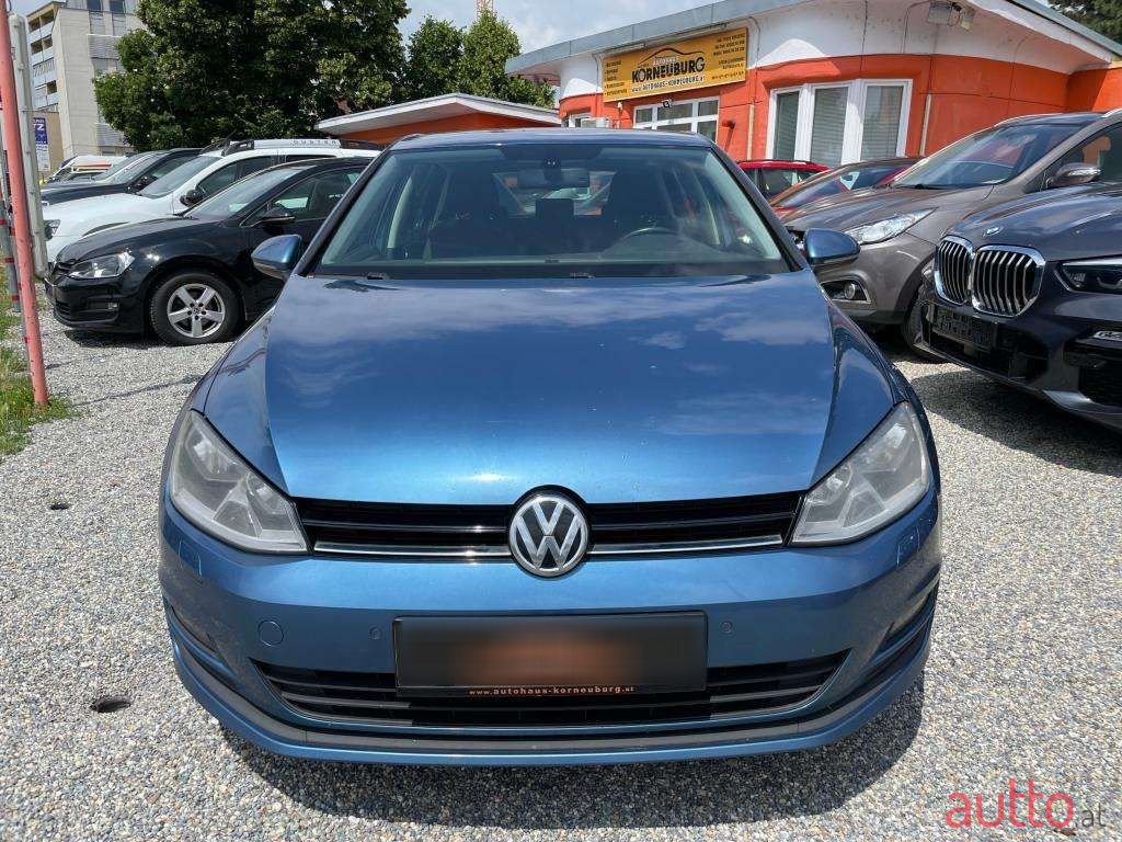 2014' Volkswagen Golf photo #1