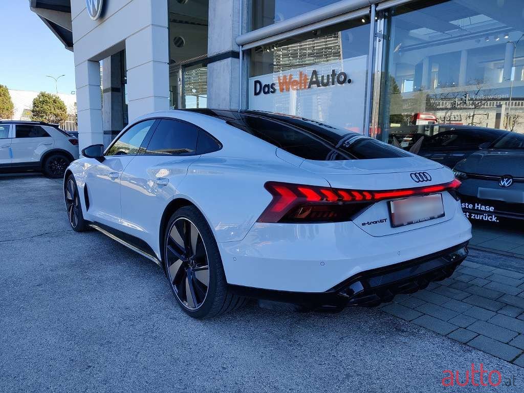 2022' Audi e-tron Gt photo #3