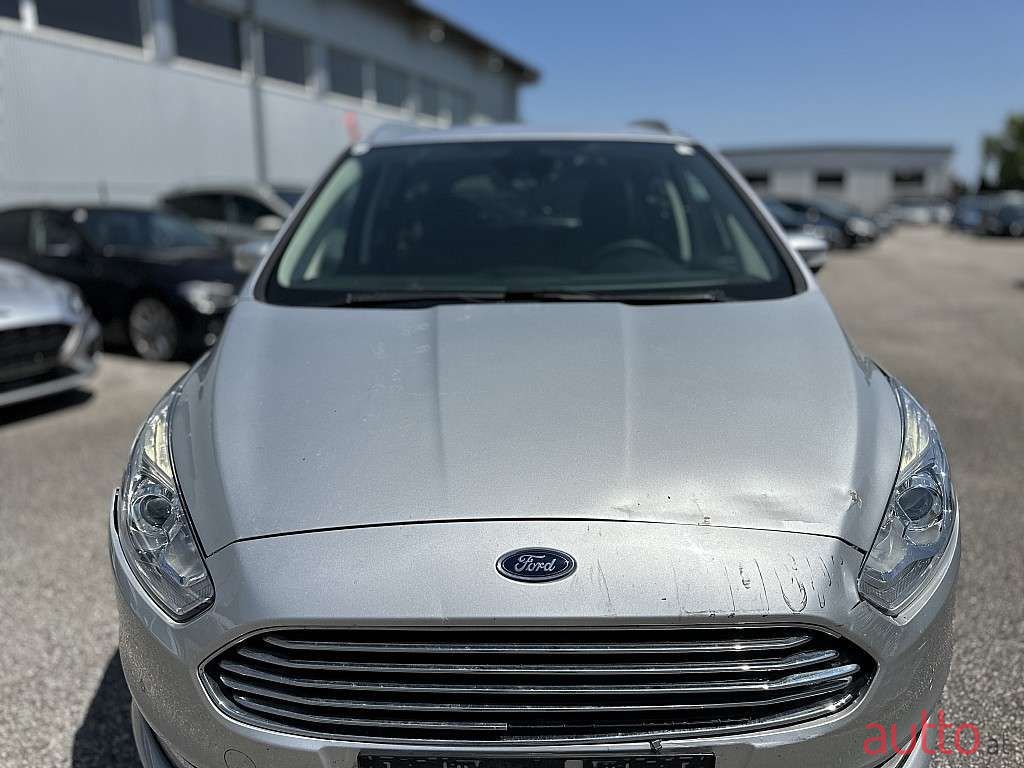 2017' Ford Galaxy photo #3