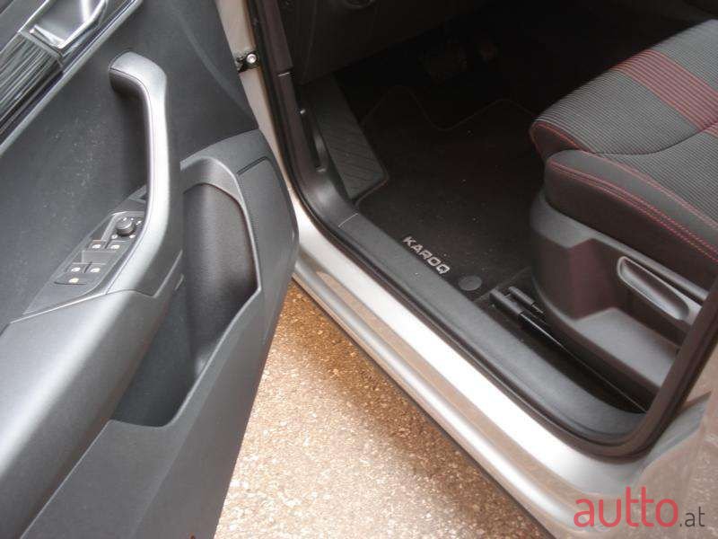 2018' Skoda Karoq photo #6