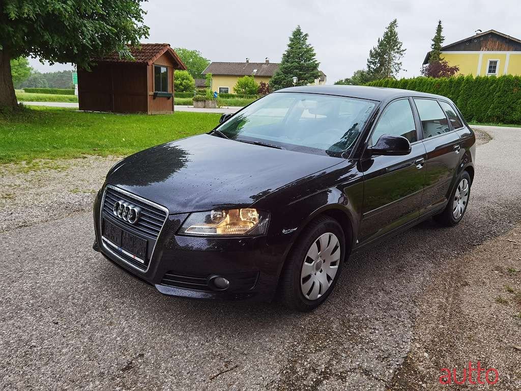 2010' Audi A3 photo #2