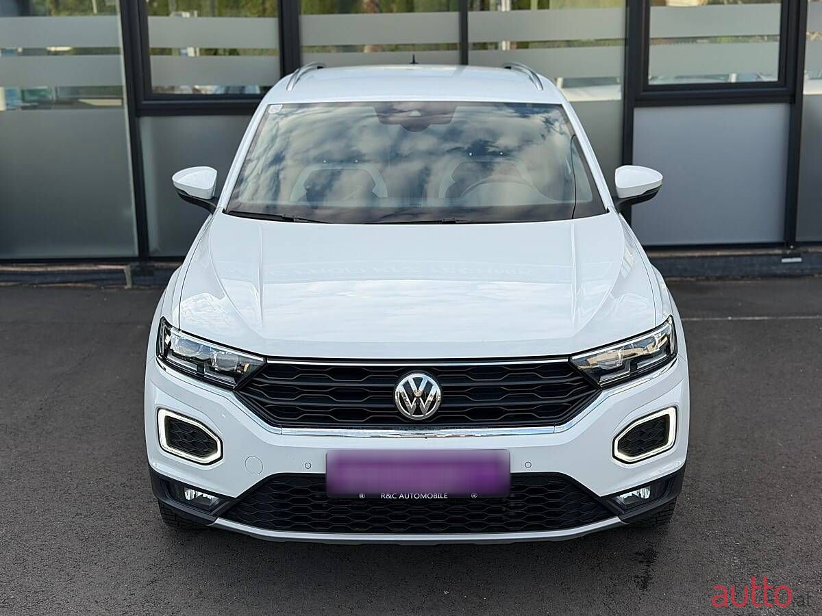 2018' Volkswagen T-Roc photo #4
