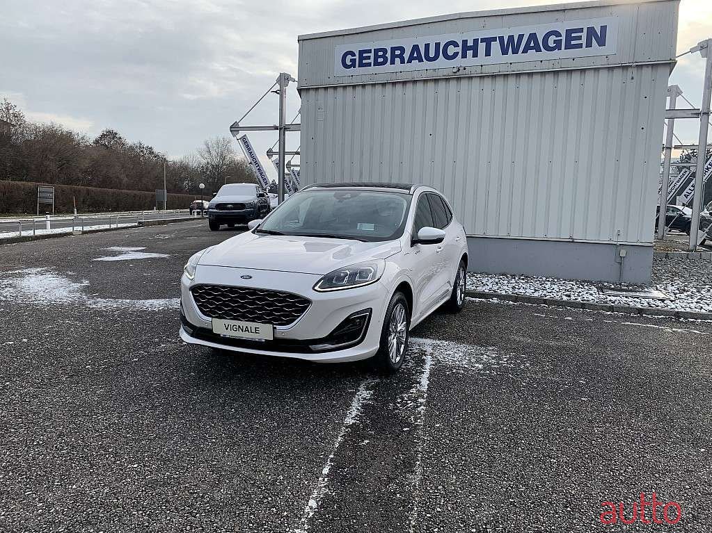 2022' Ford Kuga photo #2