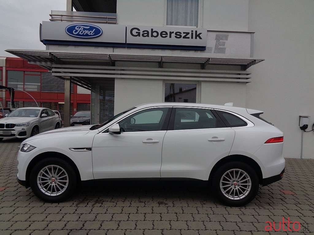 2018' Jaguar F-Pace photo #1