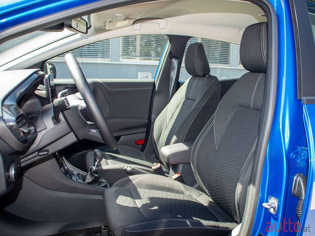 2020' Ford Puma photo #6