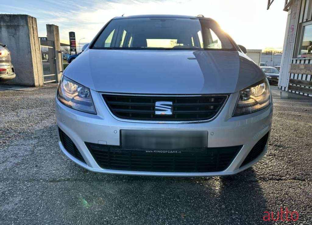 2017' SEAT Alhambra photo #4