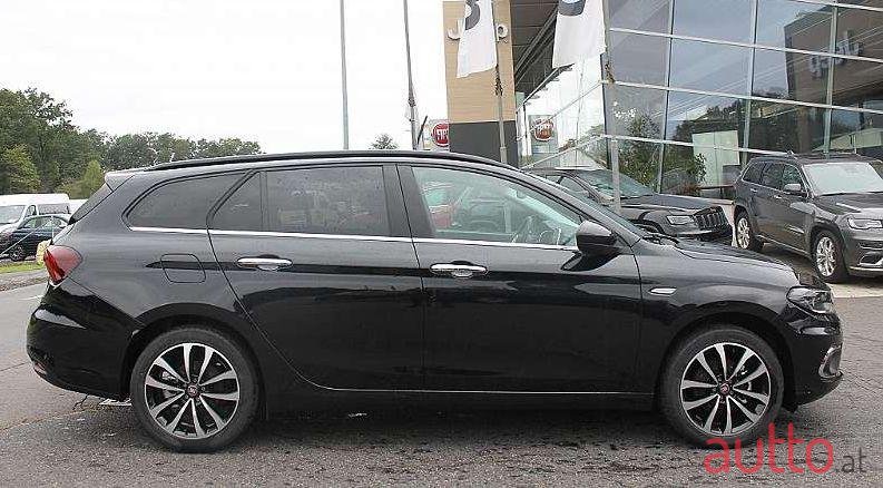 2019' Fiat Tipo photo #2