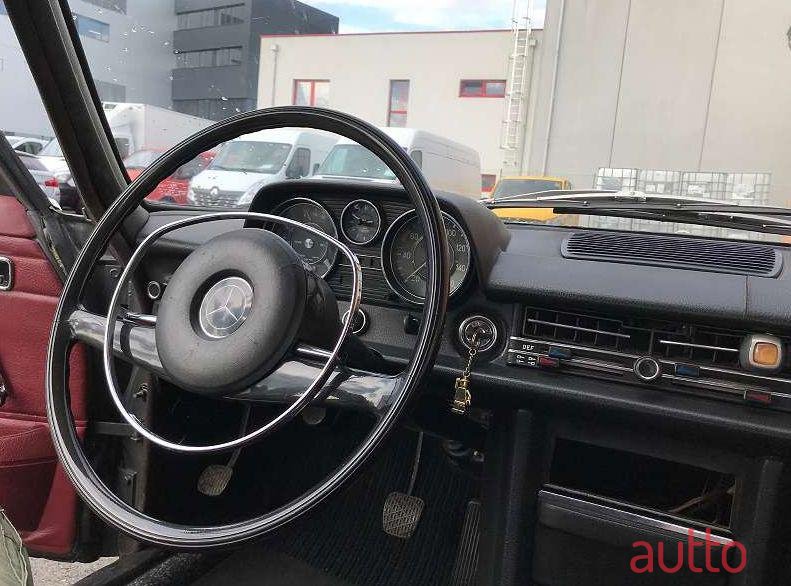 1971' Mercedes-Benz E-Klasse photo #3