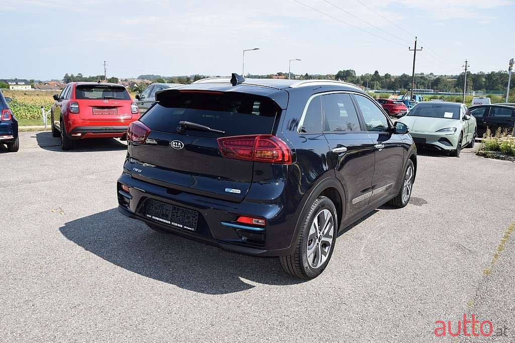 2020' Kia e-Niro photo #3