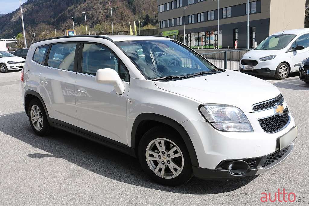 2012' Chevrolet Orlando photo #3