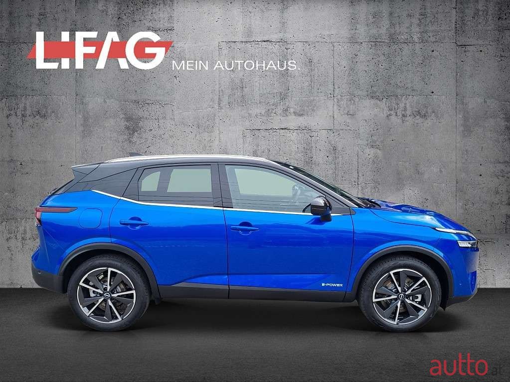 2023' Nissan Qashqai photo #2
