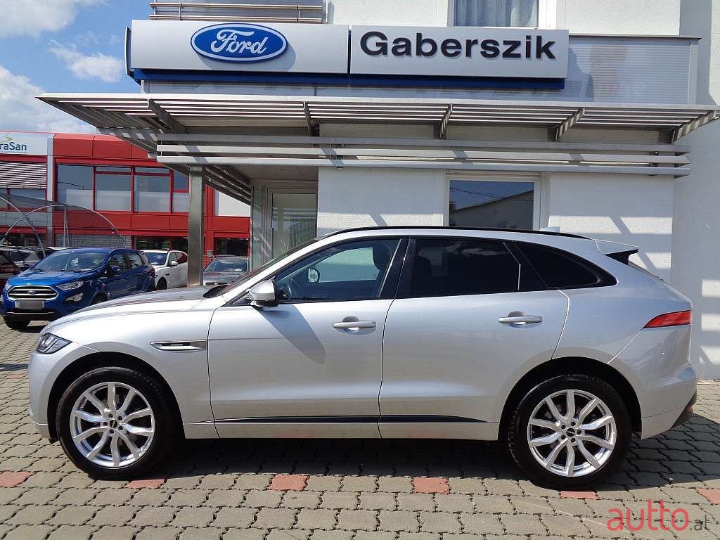 2018' Jaguar F-Pace photo #1