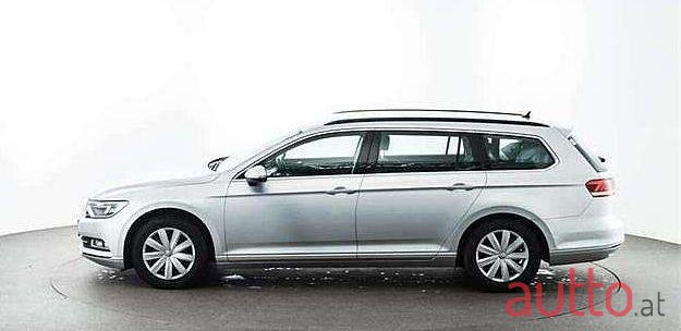 2017' Volkswagen Passat photo #1