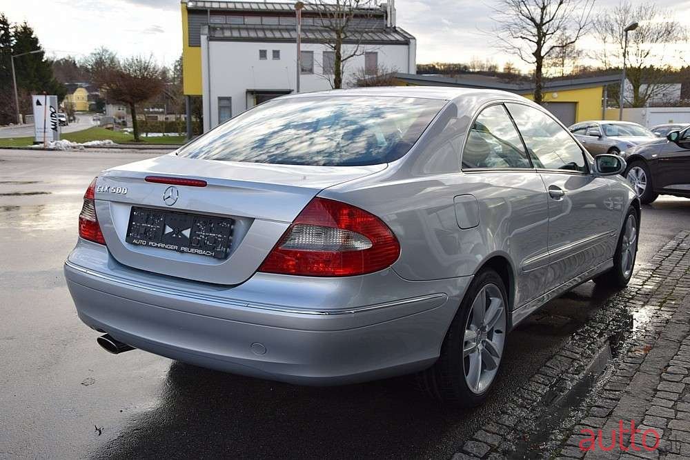 2005' Mercedes-Benz Clk-Klasse photo #3