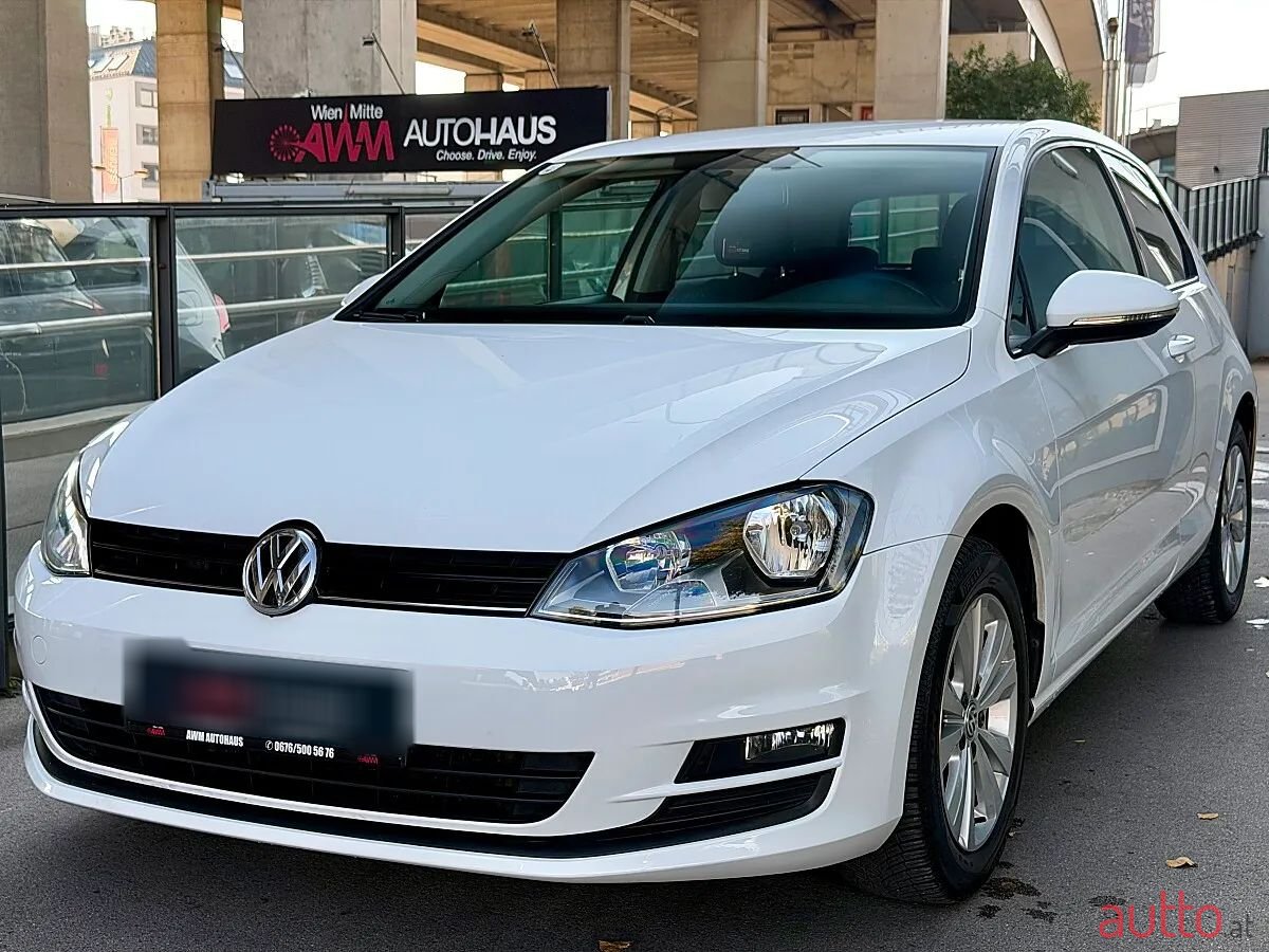 2013' Volkswagen Golf photo #4