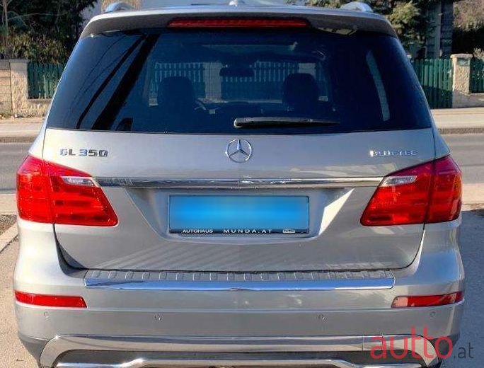 2016' Mercedes-Benz Gl-Klasse photo #5