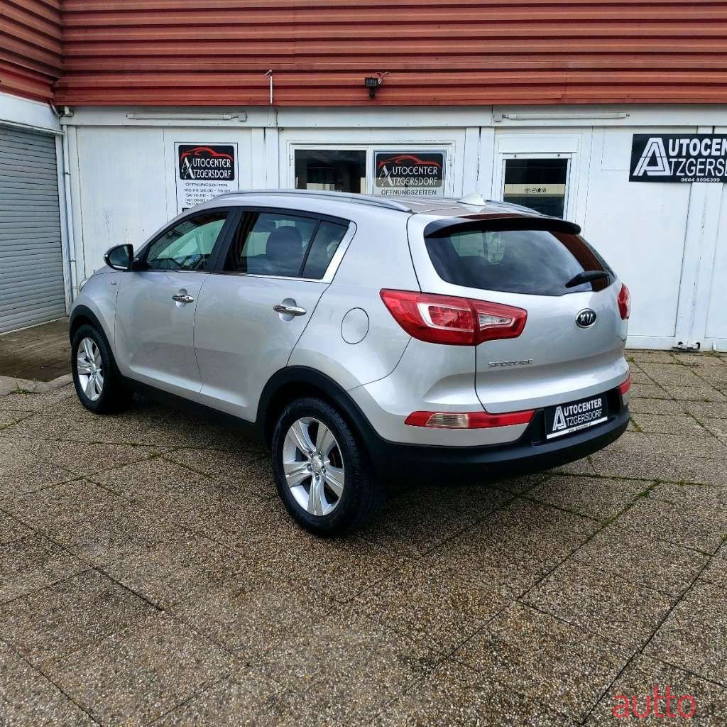 2010' Kia Sportage photo #2