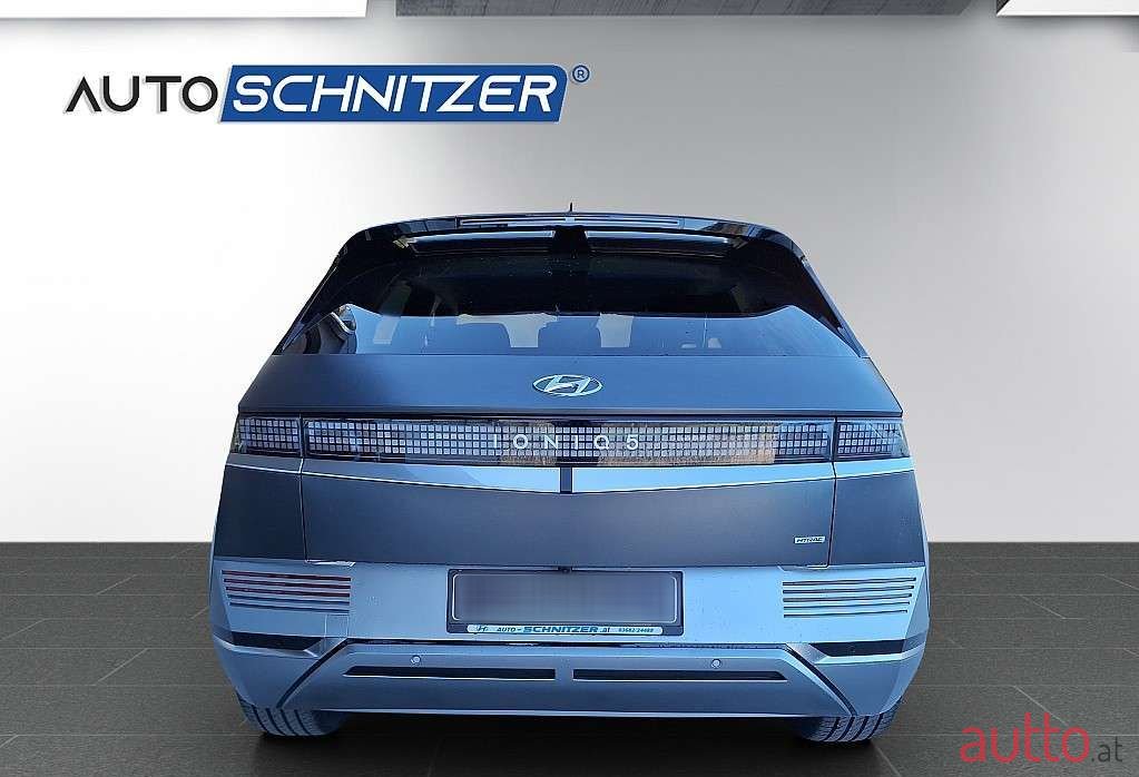 2023' Hyundai Ioniq 5 photo #6