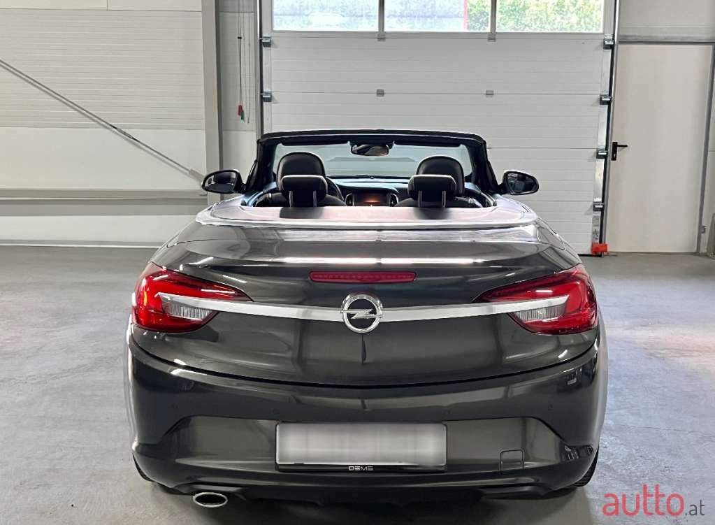 2015' Opel Cascada photo #5