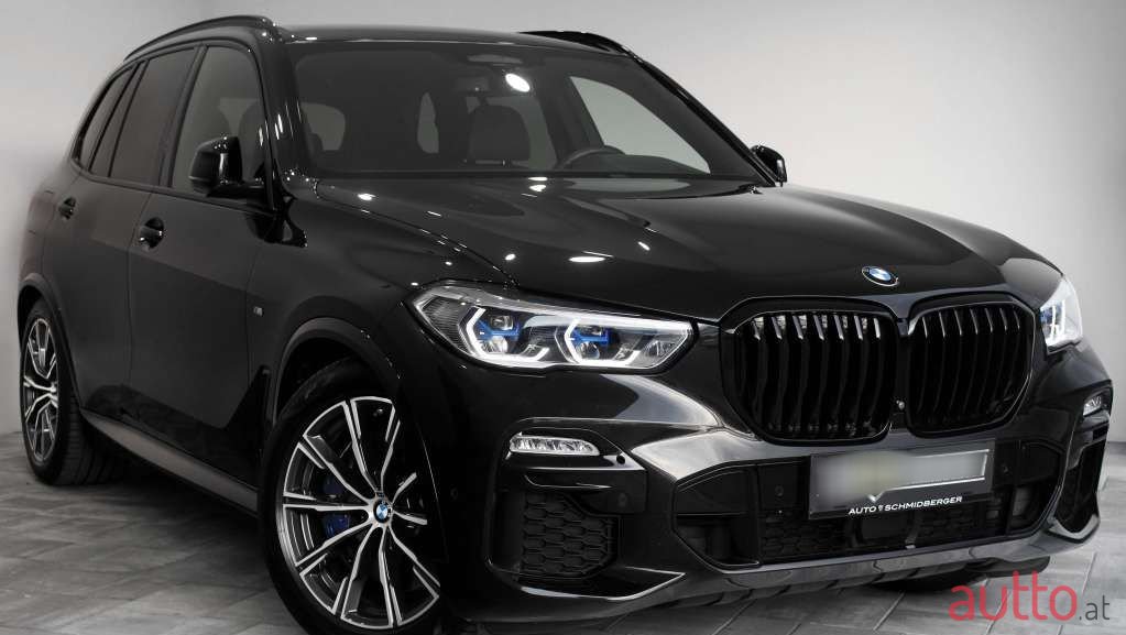 2021' BMW X5 photo #3