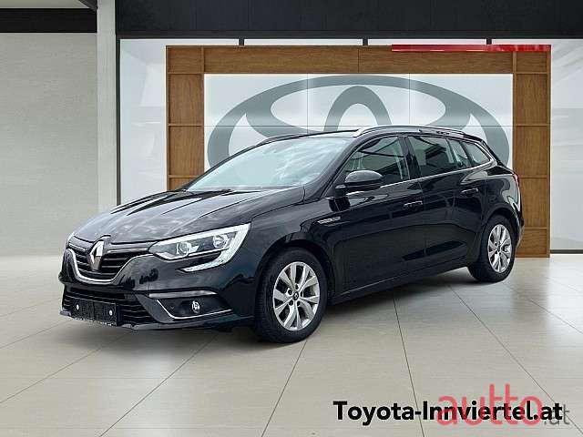 2020' Renault Megane photo #1