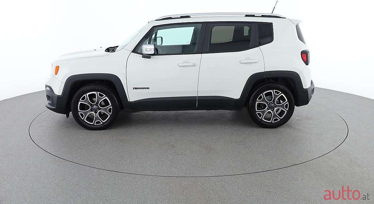 2017' Jeep Renegade photo #2