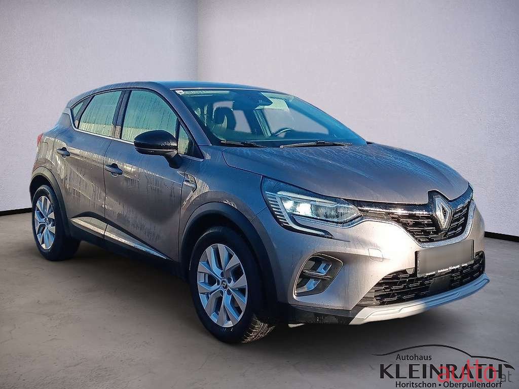 2020' Renault Captur photo #2