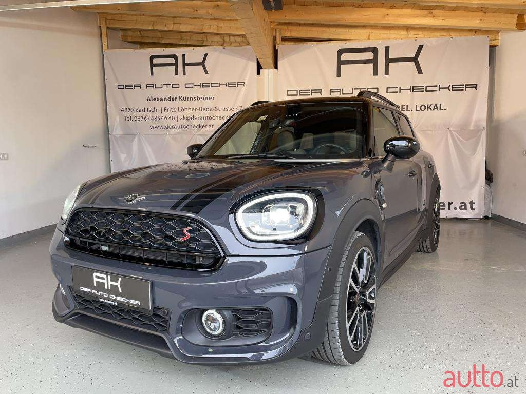 2020' MINI Countryman photo #1