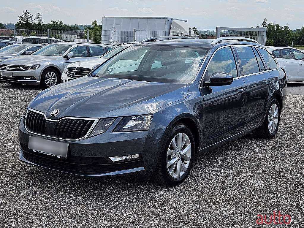 2017' Skoda Octavia photo #1
