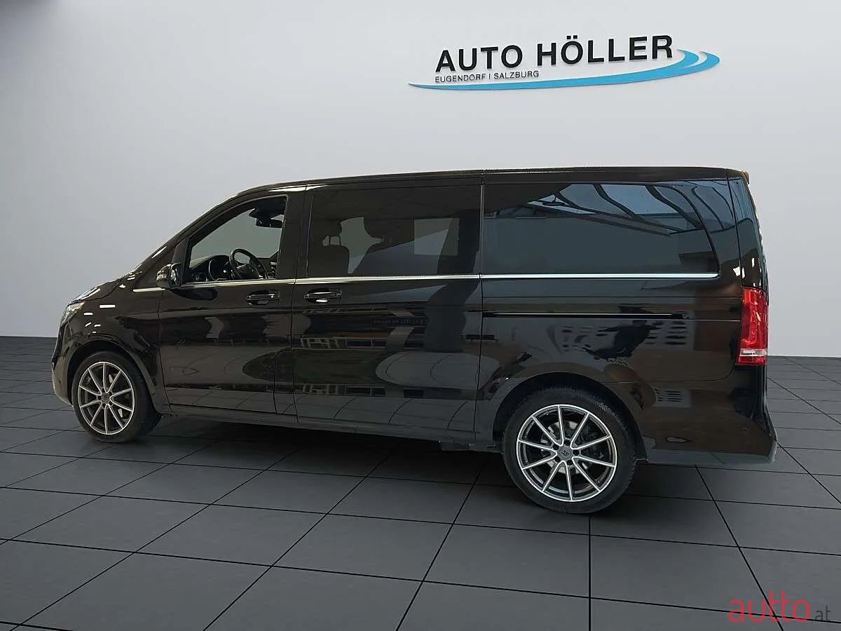 2021' Mercedes-Benz V-Klasse photo #2