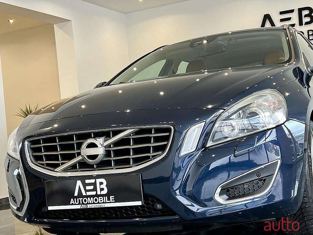 2013' Volvo V60 photo #3