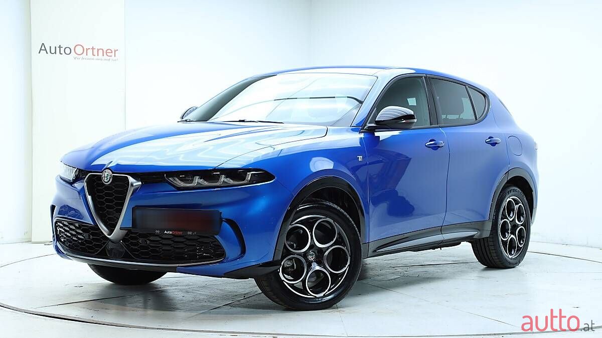 2023' Alfa Romeo Tonale photo #1