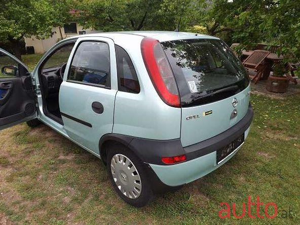 2002' Opel Corsa photo #1