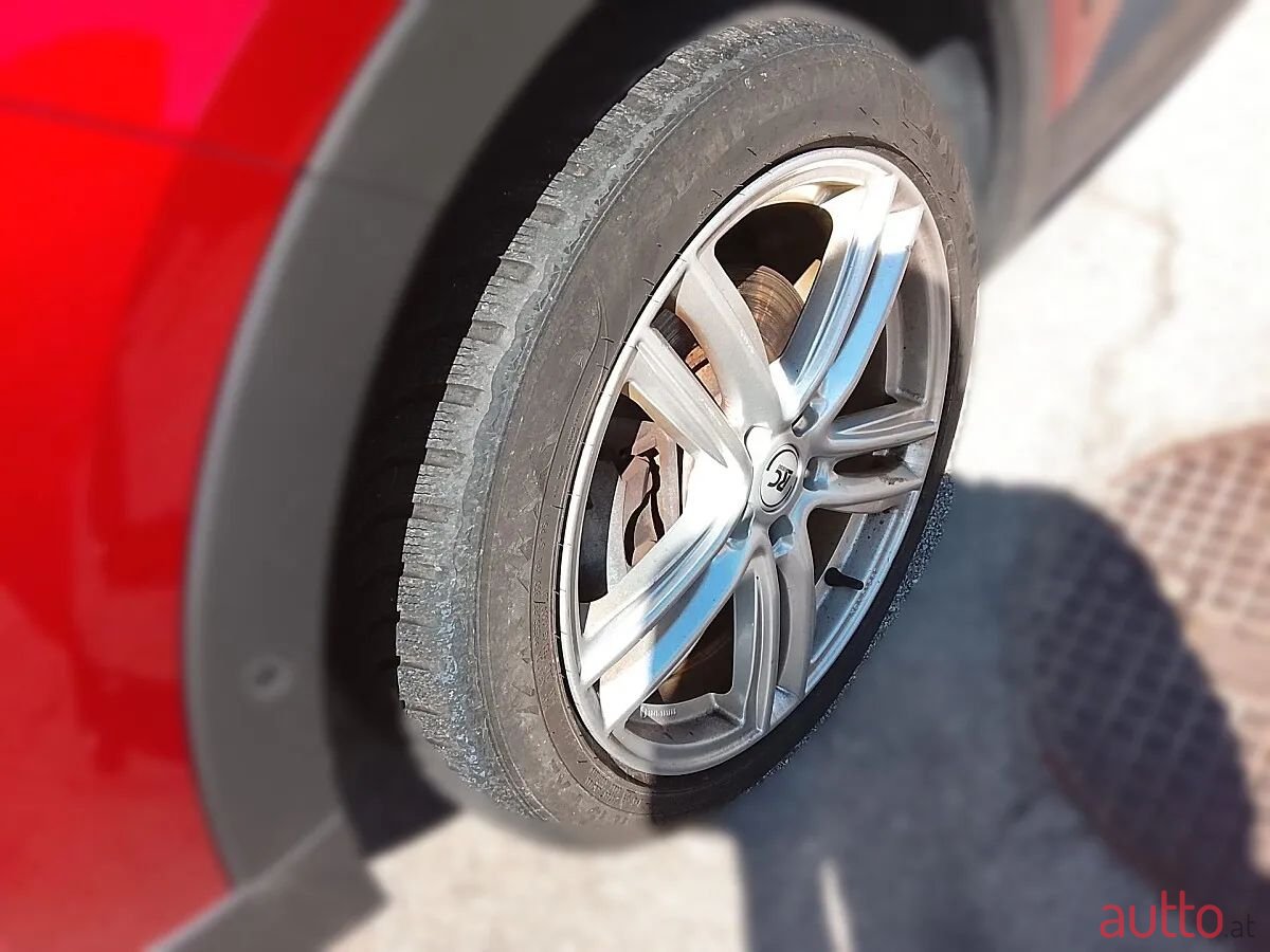 2020' Opel Grandland X photo #4