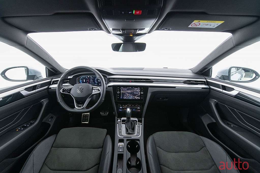 2021' Volkswagen Arteon photo #4