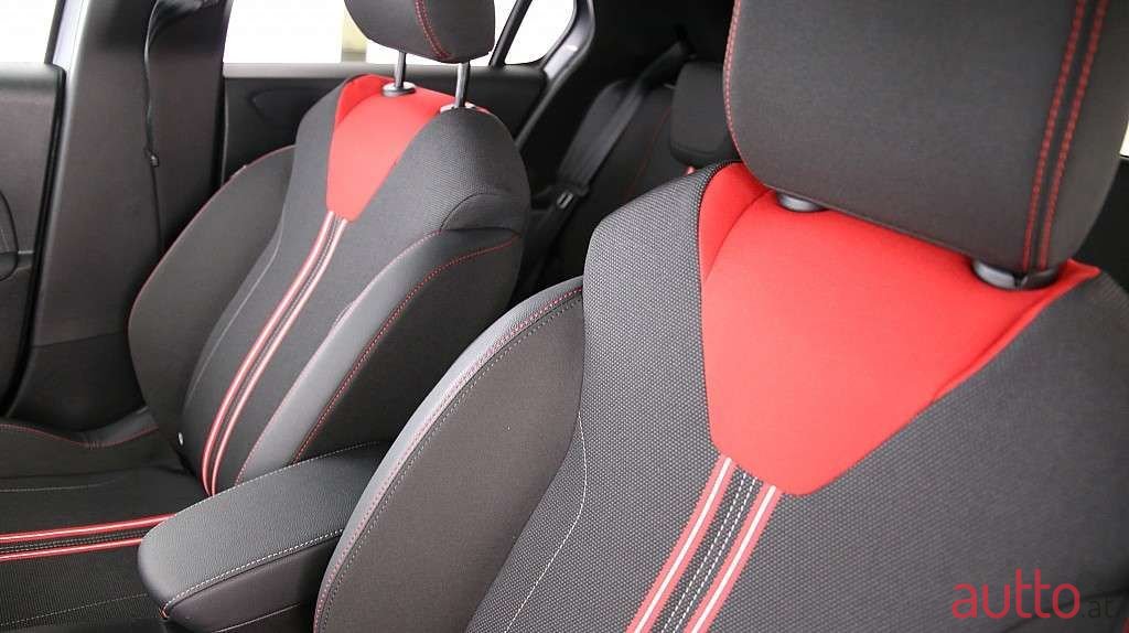 2022' Opel Corsa photo #6