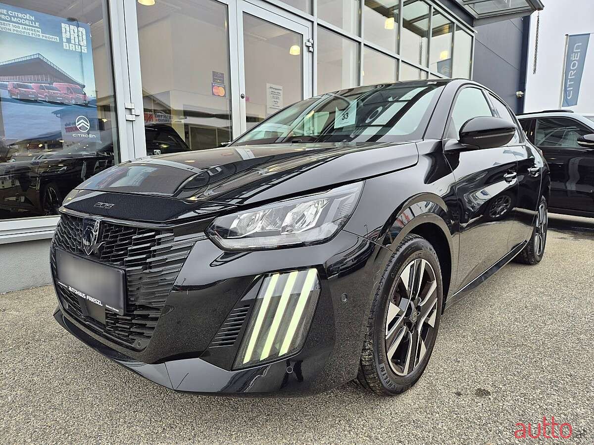 2024' Peugeot 208 photo #1