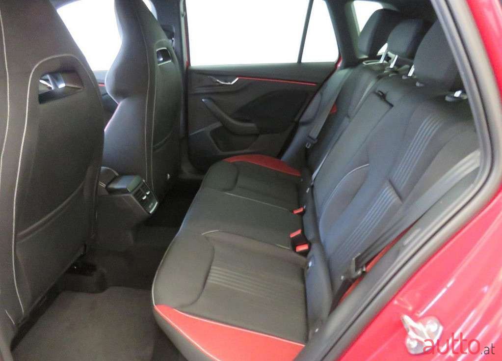 2023' Skoda Kamiq photo #5